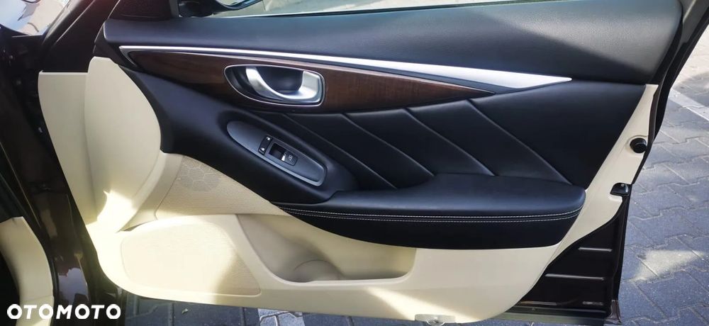 Infiniti Q50 2.2d EU6 - 17