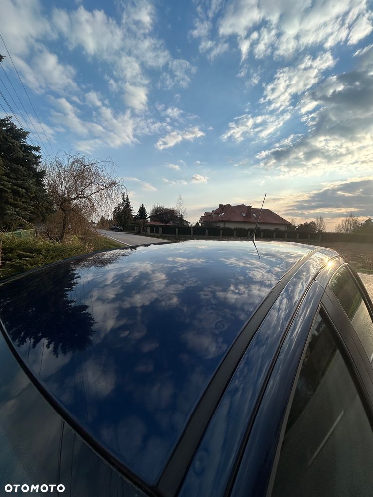 Toyota Yaris 1.3 Sol - 11