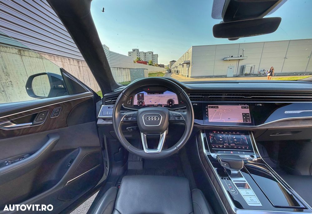 Audi Q8 - 14