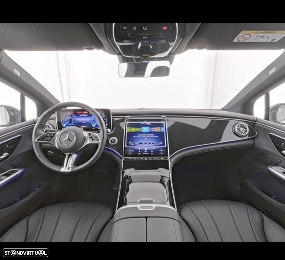 Mercedes-Benz EQE 300 Electric Art - 16
