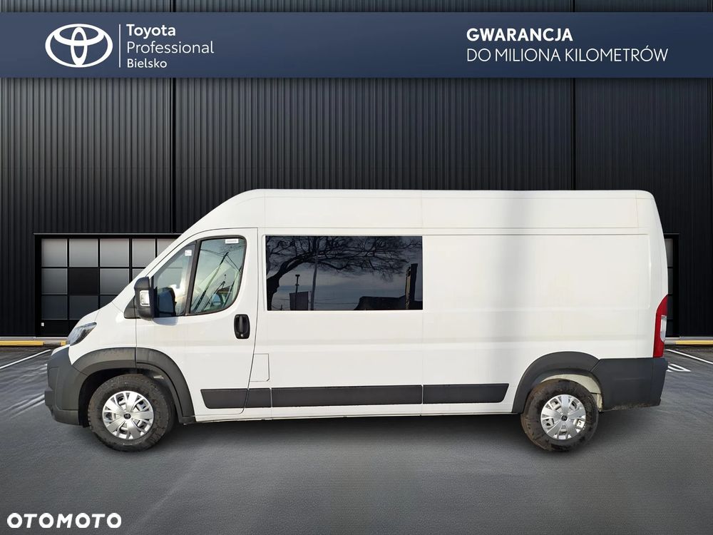 Toyota Proace Max brygadowy 6-osobowy - 2