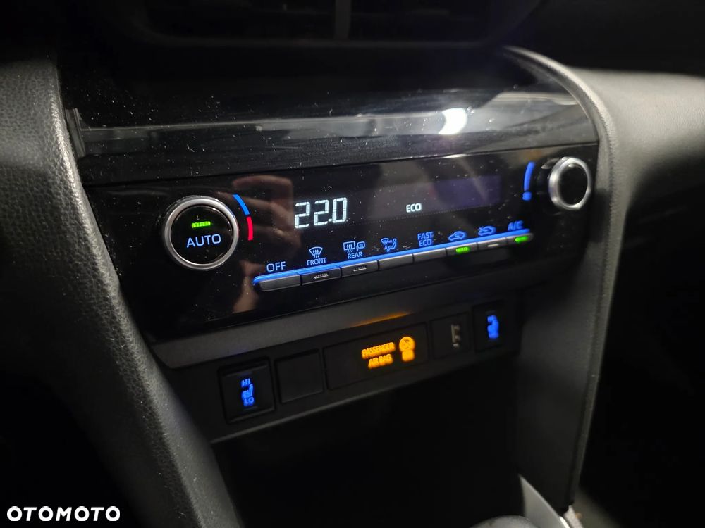 Toyota Yaris Cross Hybrid 1.5 Comfort - 17