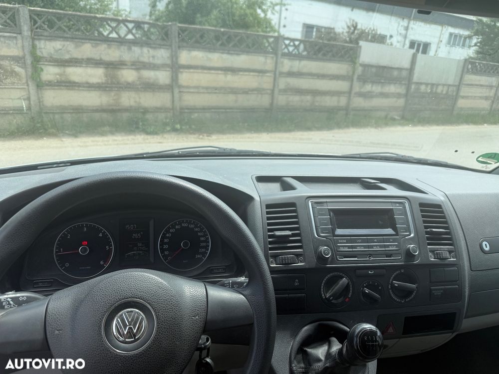 Volkswagen Transporter - 22