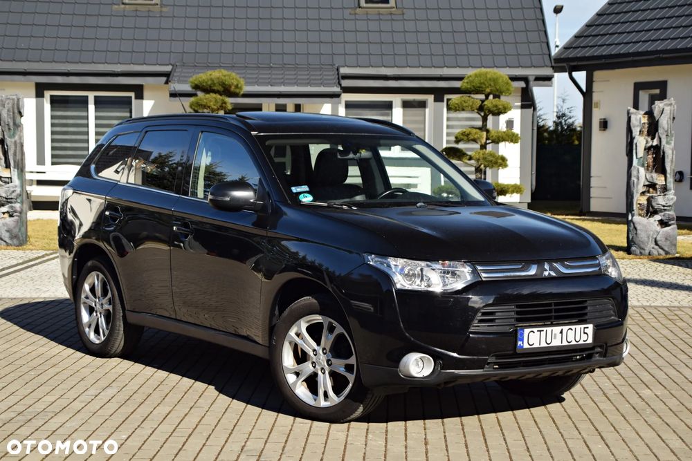 Mitsubishi Outlander - 1