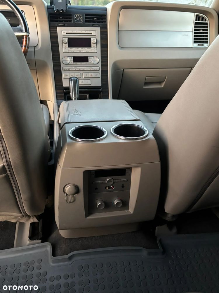 Lincoln Navigator 5.4 4x4 - 11