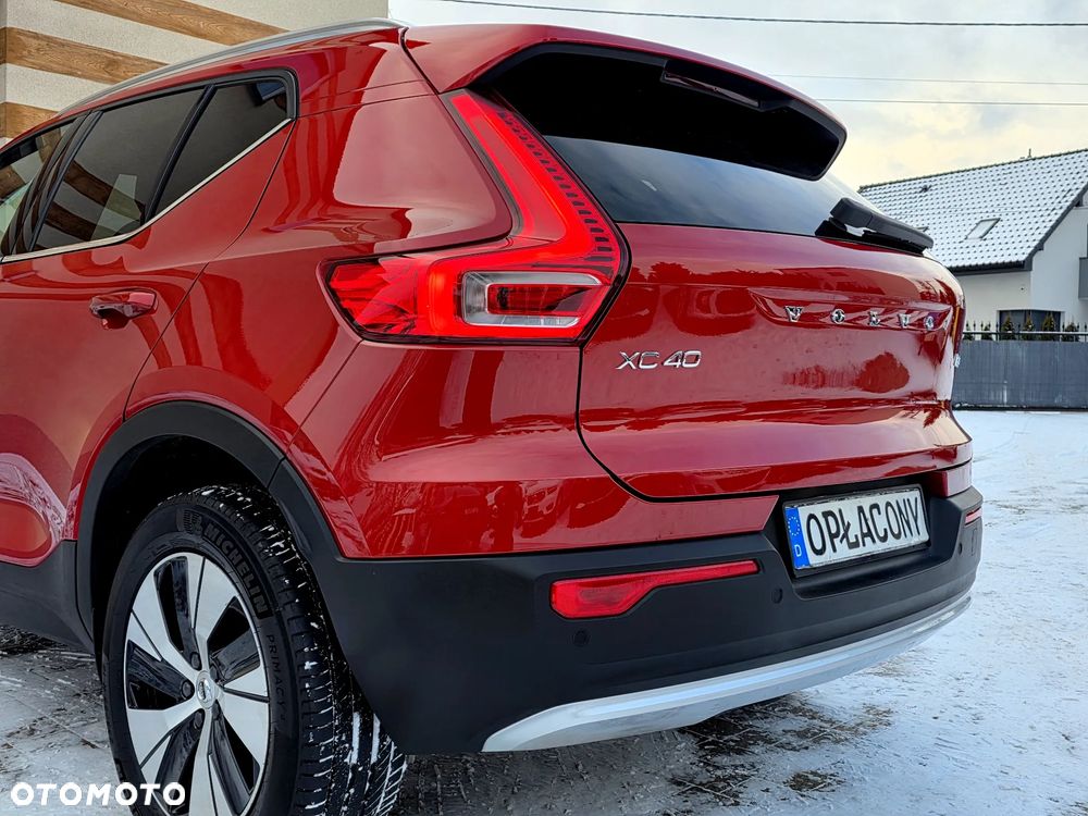 Volvo XC 40 B3 B DKG Essential - 12