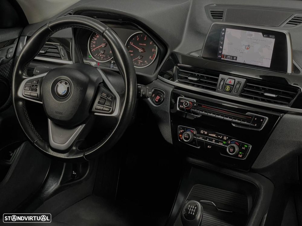 BMW X1 16 d sDrive Advantage - 4