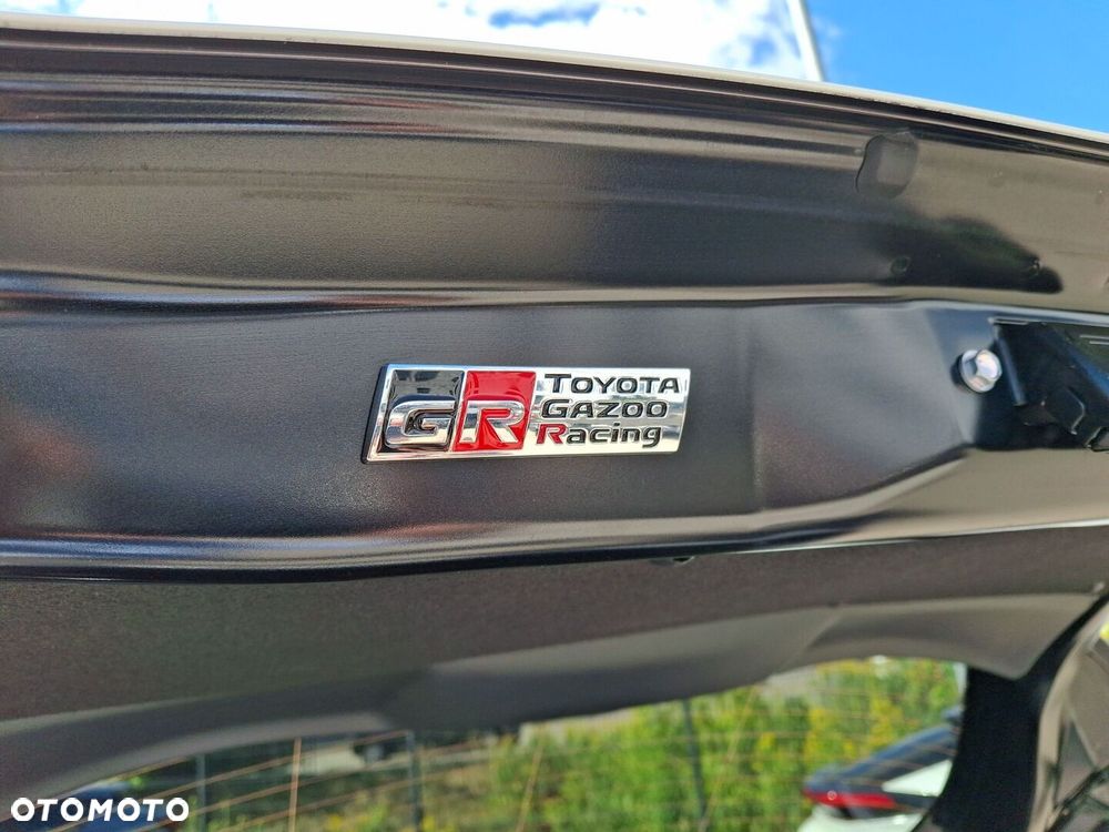 Toyota Yaris - 22