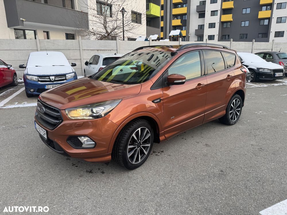 Ford Kuga 2.0 TDCi 4x4 Aut. ST-Line - 9