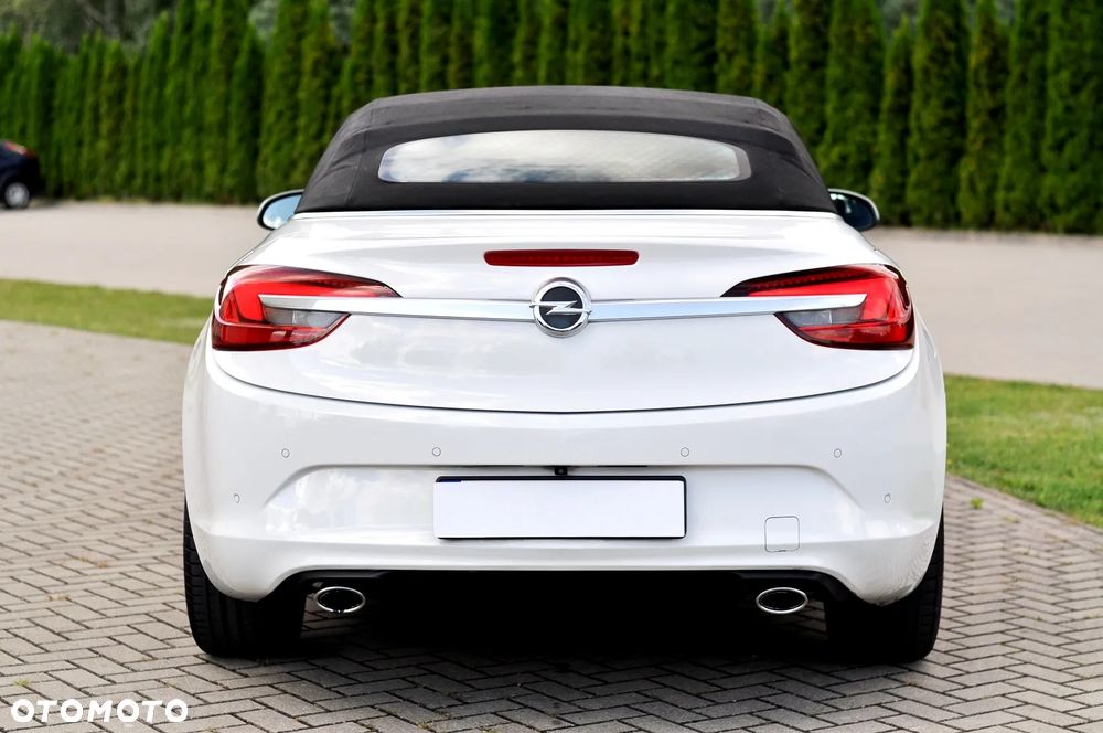 Opel Cascada 2.0 CDTI Cosmo S&S - 15
