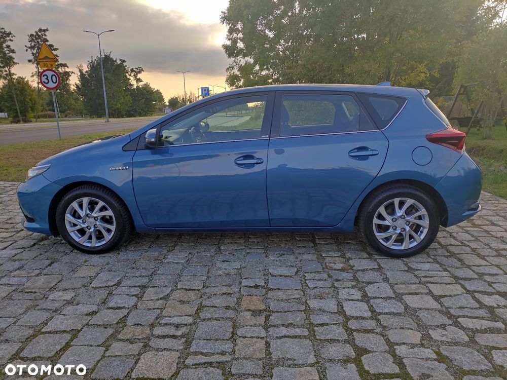 Toyota Auris 1.8 VVT-i Hybrid Automatik Edition-S - 5
