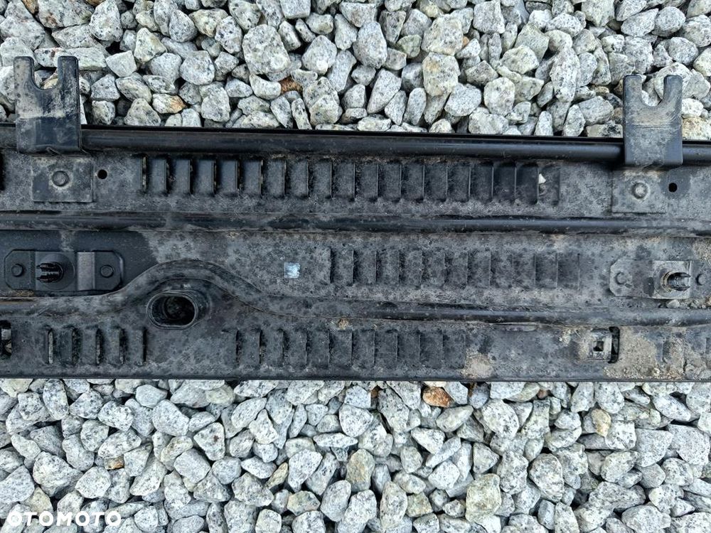 AUDI A8 D3 3.0 4.0 4.2 TDI CHŁODNICA PALIWA - 4