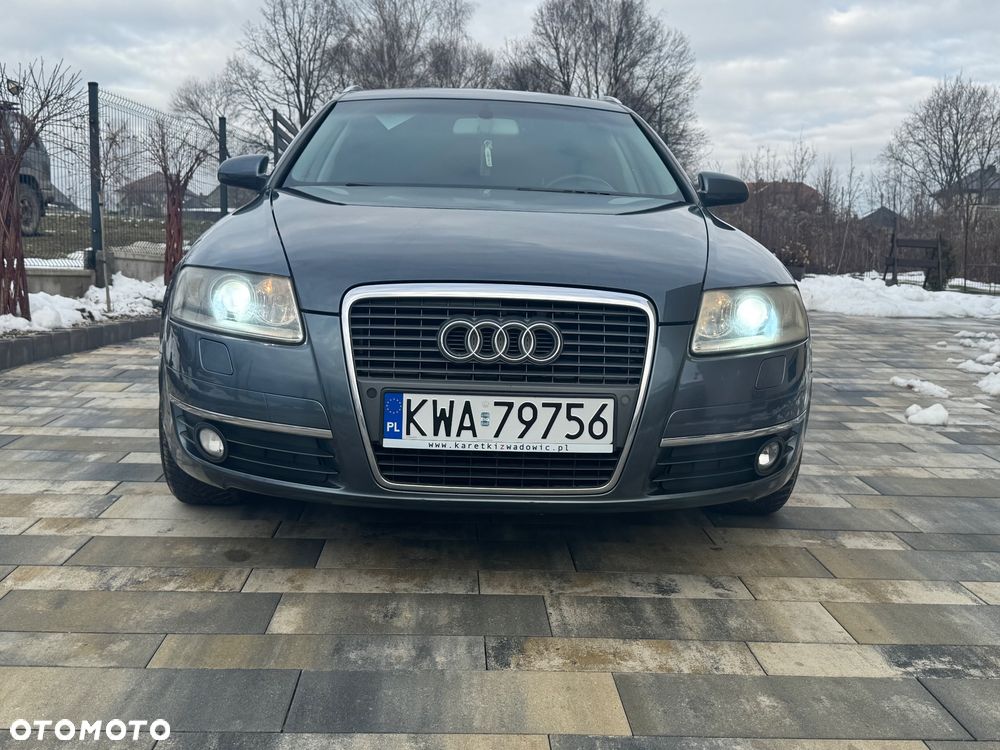 Audi A6 Avant 2.4 - 7