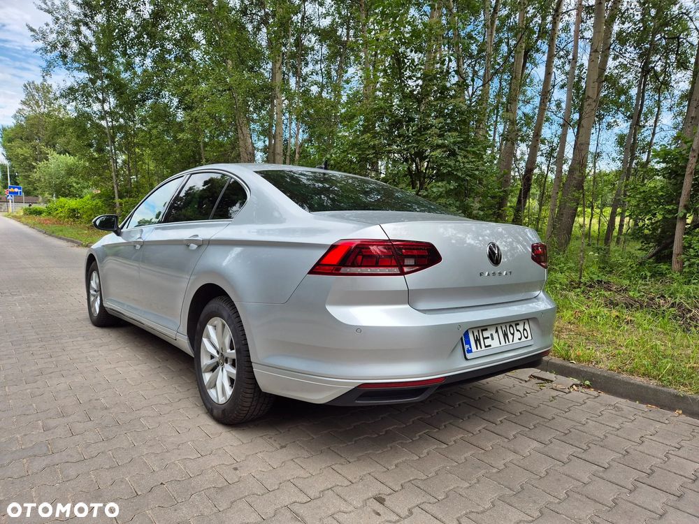 Volkswagen Passat 2.0 TDI EVO Business - 16