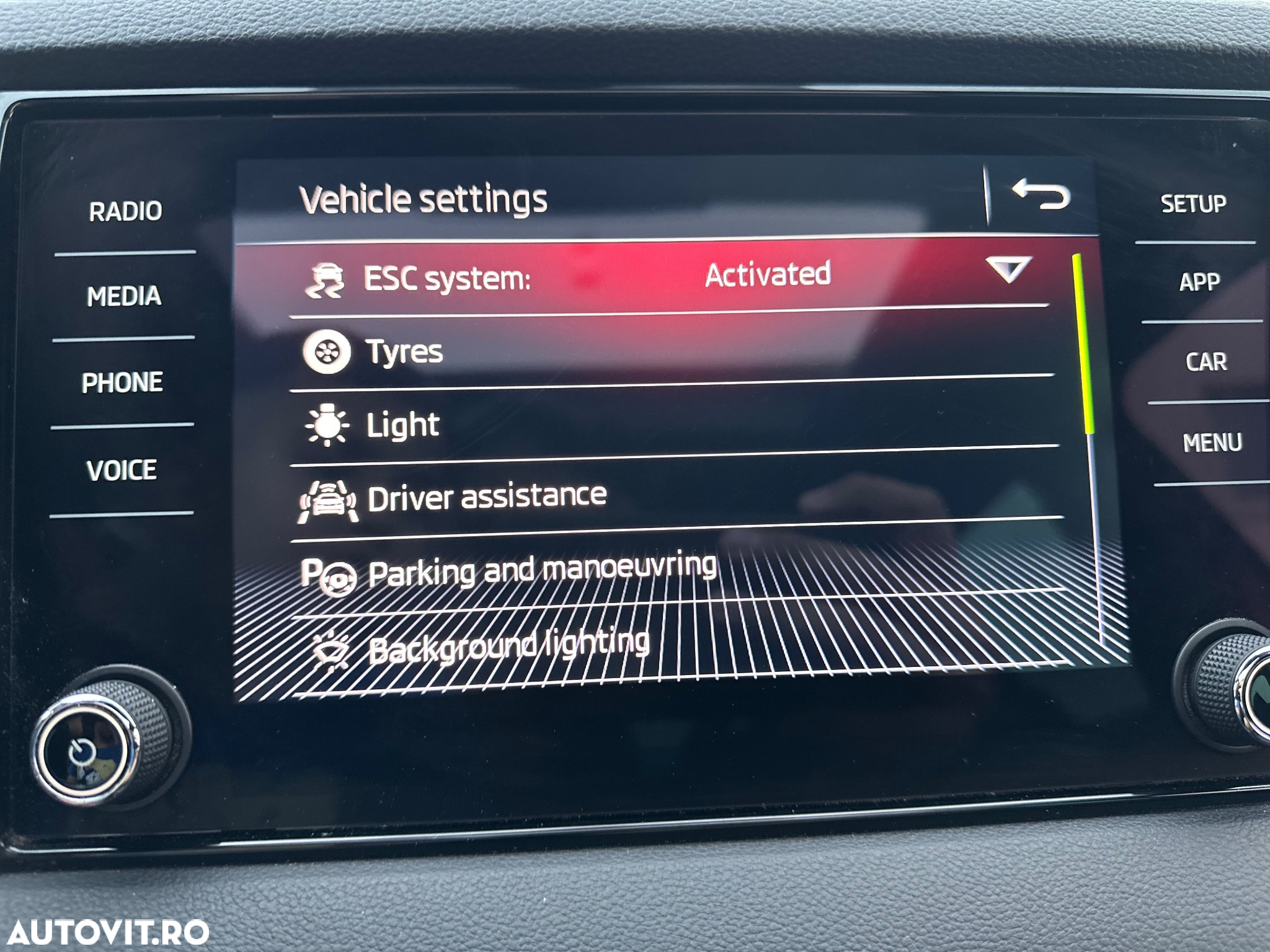 Skoda Karoq 2.0 TSI 4X4 DSG Sportline - 16