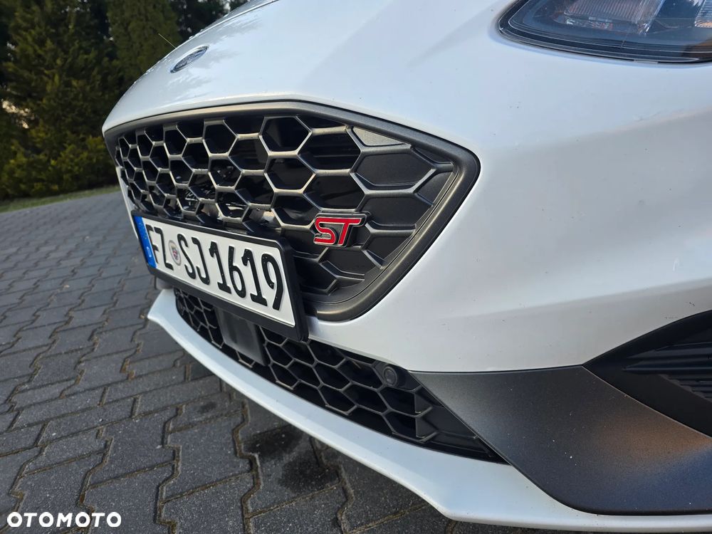 Ford Focus SW 2.0 EcoBlue ST - 4