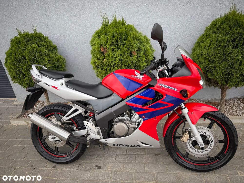 Honda CBR - 1