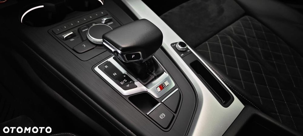 Audi S4 Limousine - 18