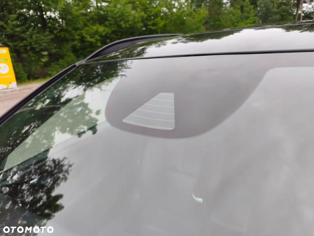 Volvo XC 40 D3 R-Design - 10
