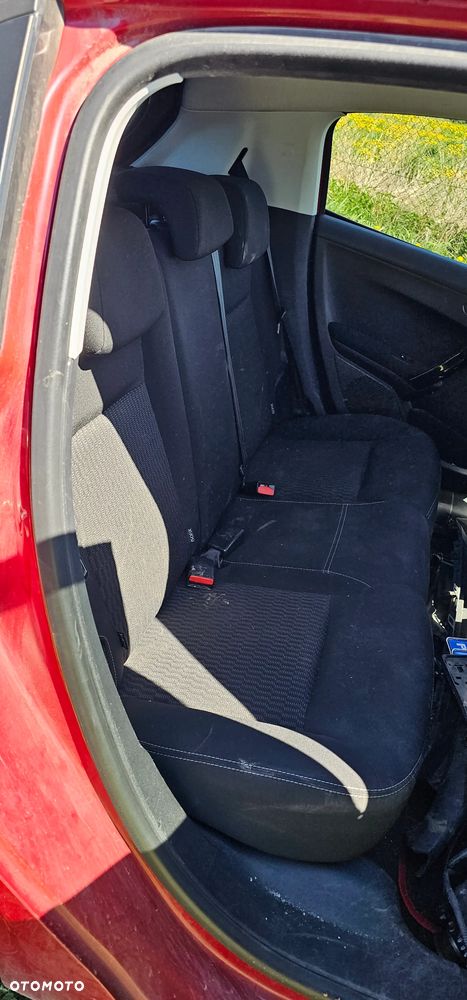 Peugeot 208 EPYD Lift wszystkie części potrzebujesz czegoś dzwoń cena silnika - 12