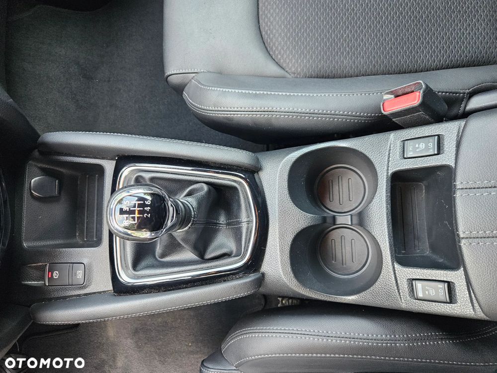 Nissan Qashqai 1.6 DIG-T Tekna - 21