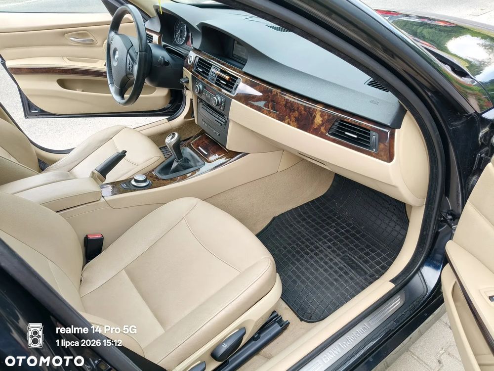 BMW Seria 3 318i - 6
