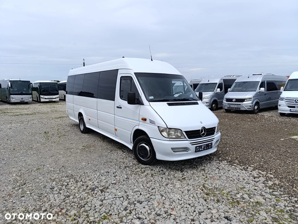 Mercedes-Benz Sprinter 413