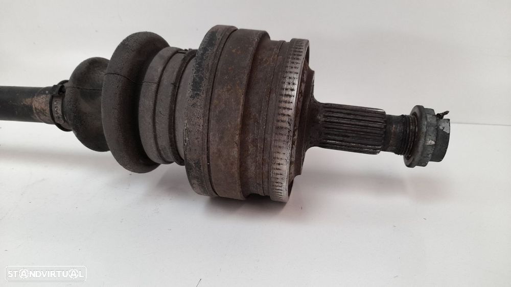 TRANSMISSÃO TRASEIRA DIREITA MERCEDES-BENZ CLASSE C COUPÉ 2001 - 1