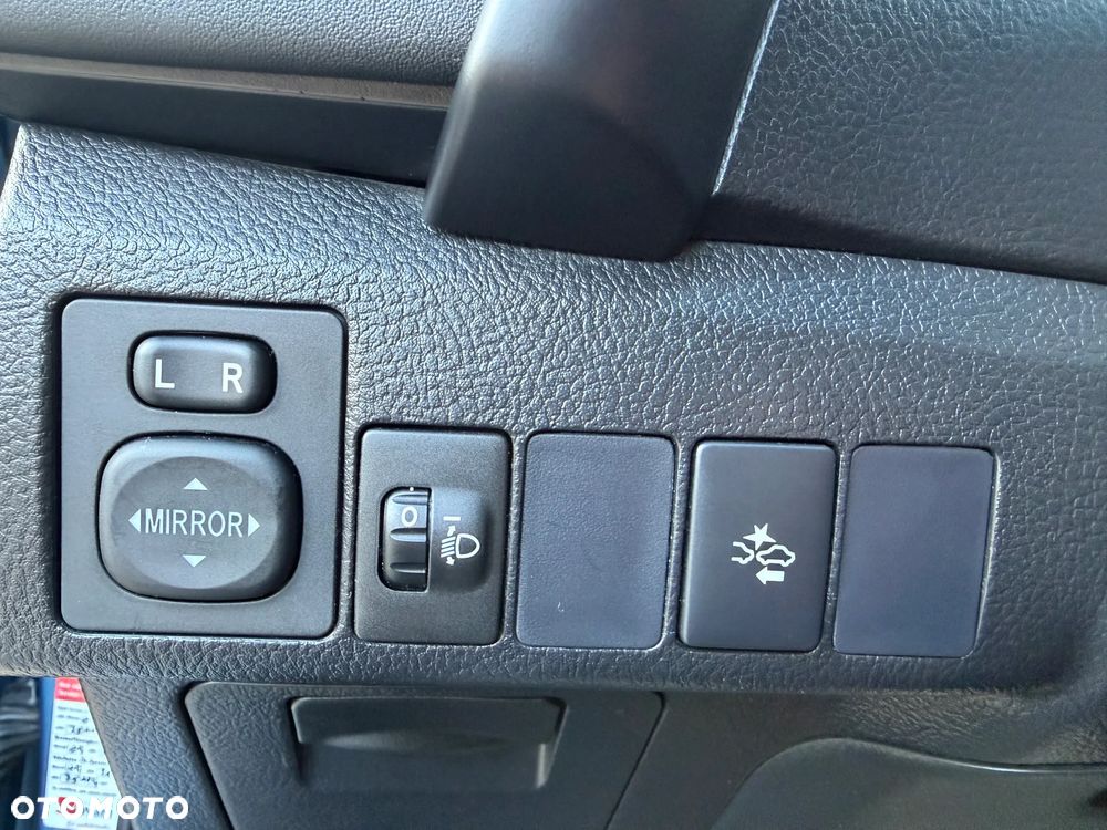 Toyota Auris 1.8 VVT-i Automatik Edition-S - 17