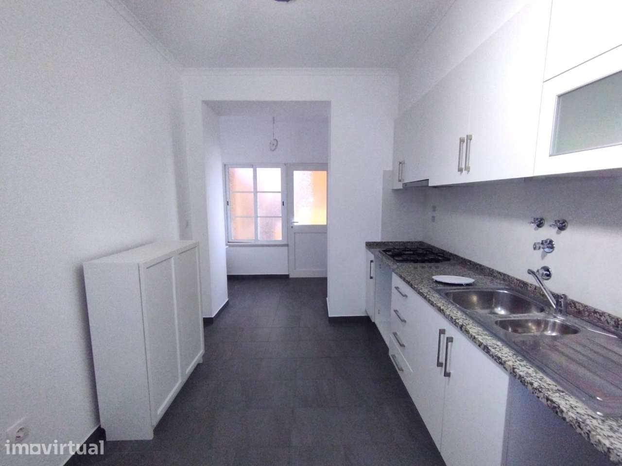 Apartamento T3 Remodelado no Centro de Torres Vedras