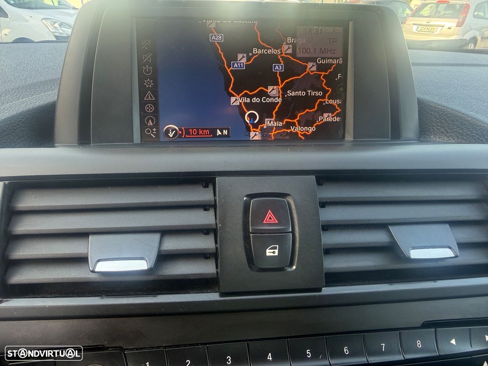 BMW 116 d EfficientDynamics Edition Urban Line - 10