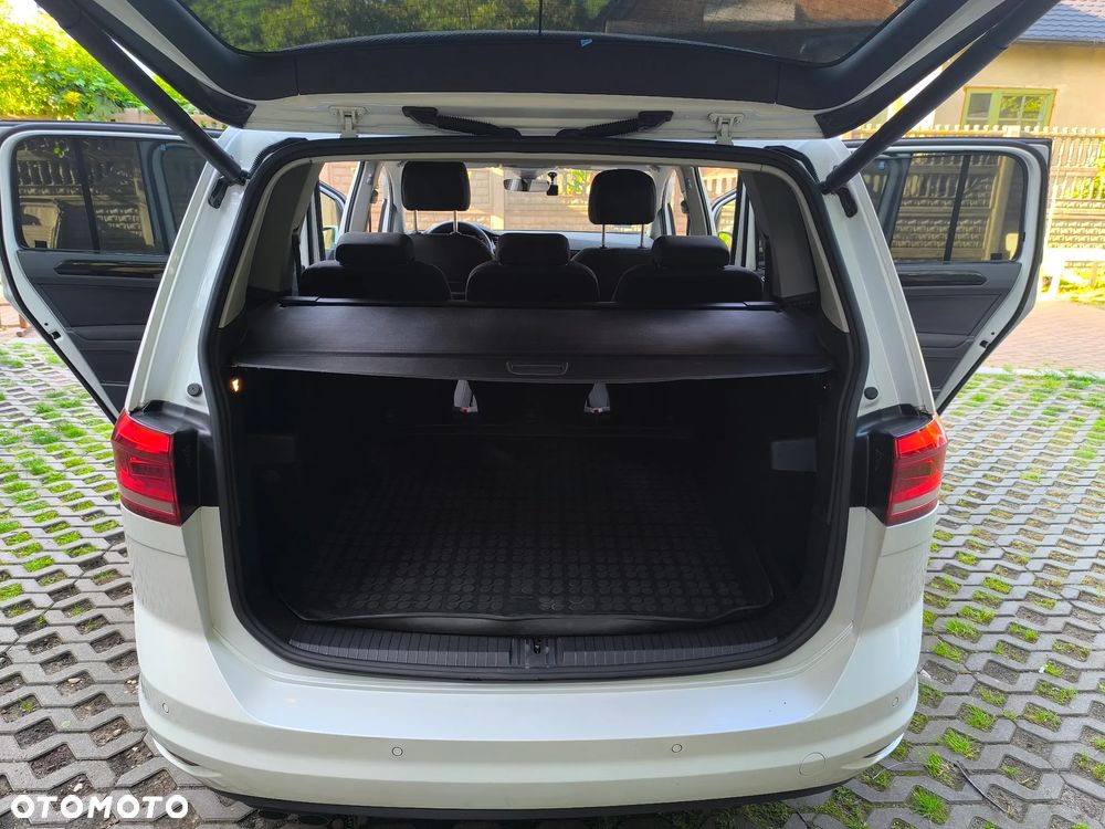Volkswagen Touran 2.0 TDI BMT Comfortline DSG - 20