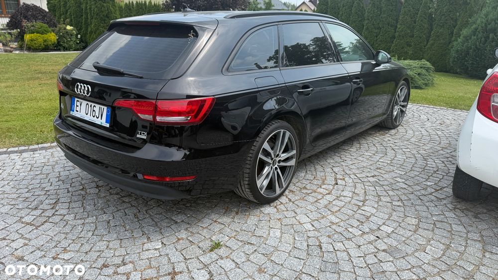 Audi A4 Avant - 13