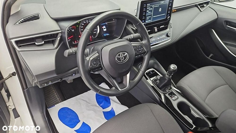 Toyota Corolla 1.5 Comfort - 10