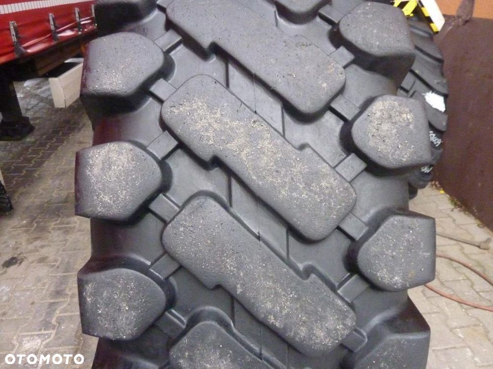 Opona używana przemysłowa 23.5-25 23.5R25 TRADWAY 1400zł W2220 - 8