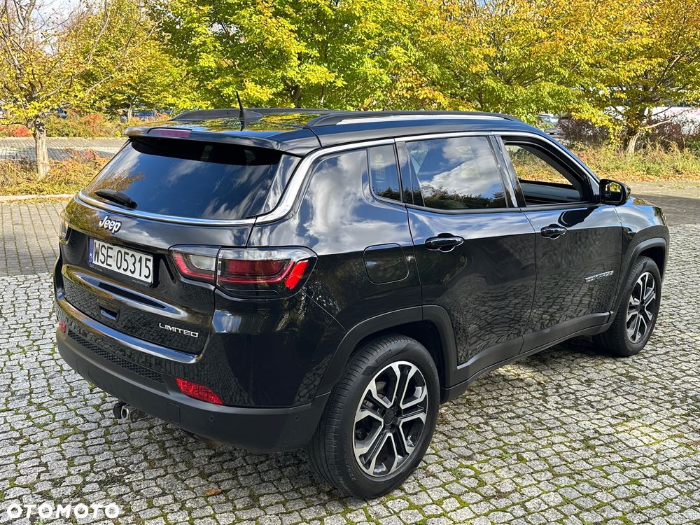 Jeep Compass - 27