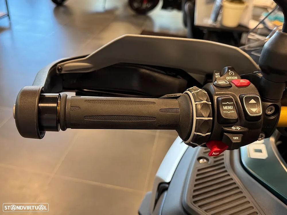 BMW R 1300 GS - 2