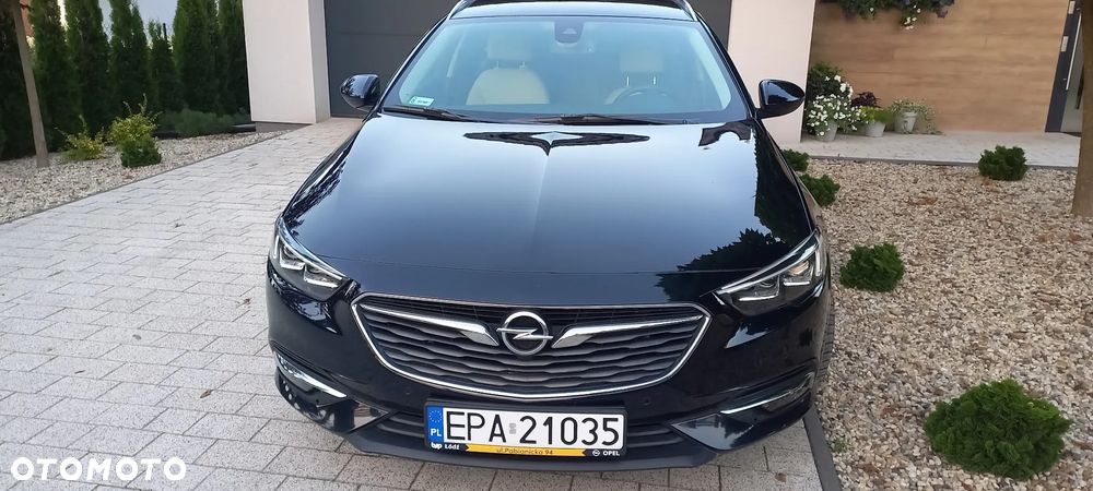 Opel Insignia - 2
