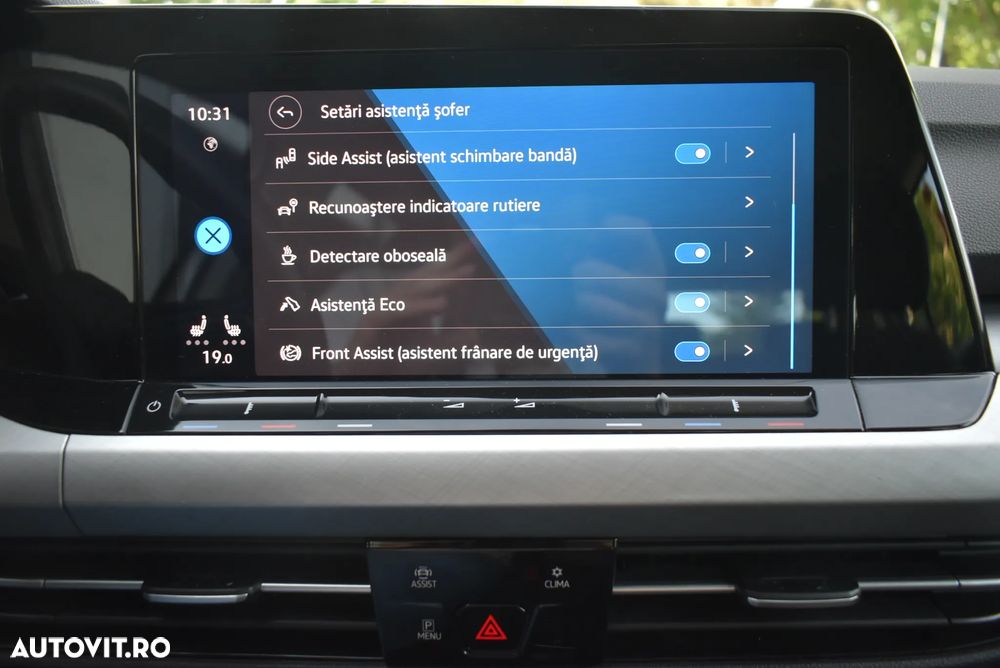 Volkswagen Golf 1.5 eTSI ACT DSG MHEV Life - 20