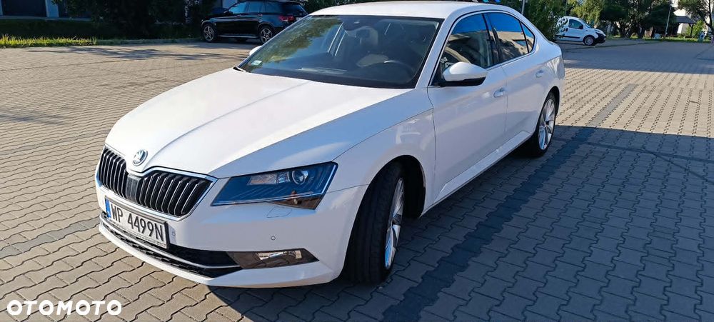 Skoda Superb 1.4 TSI ACT Ambition - 8