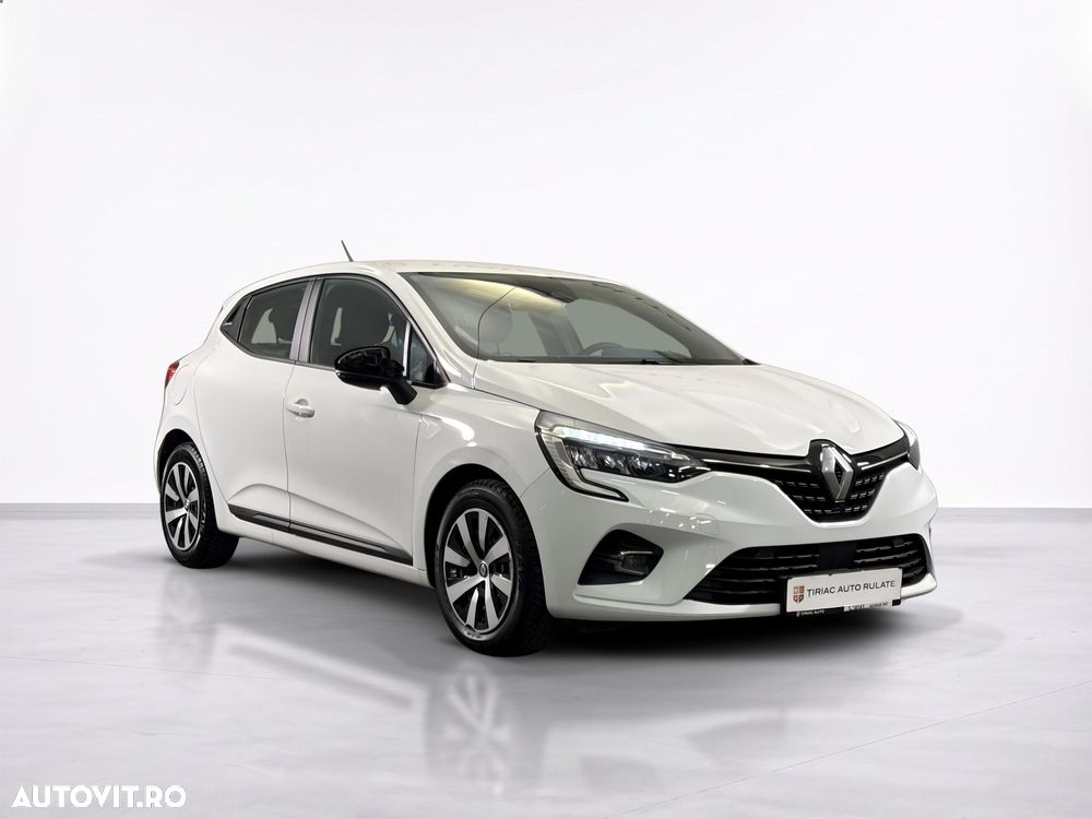 Renault Clio - 8