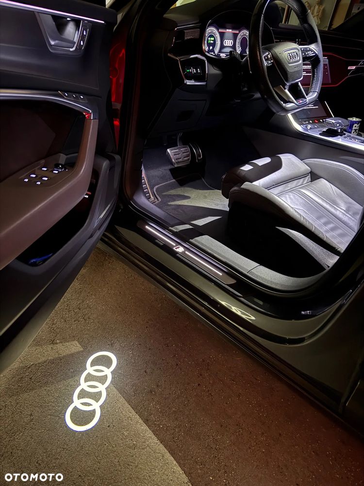 Audi A6 Avant 55 TFSI e quattro S tronic S line - 28