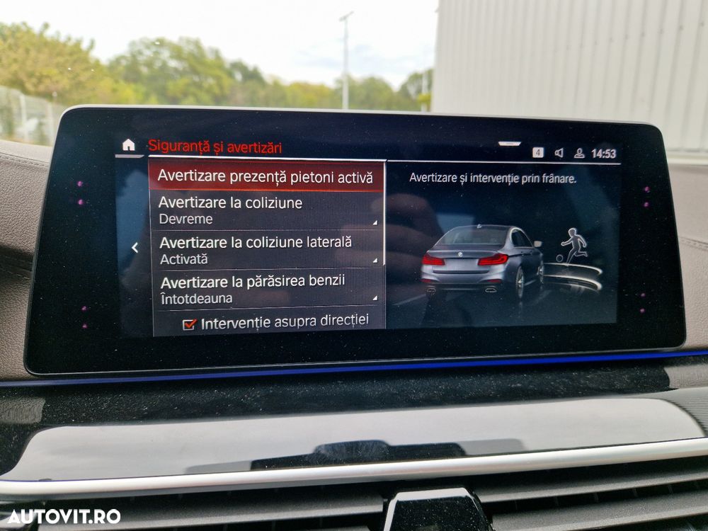 BMW Seria 5 540i xDrive AT - 26