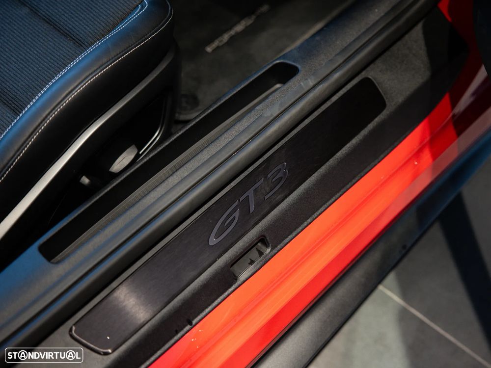 Porsche 911 (992) GT3 Touring Package PDK - 37