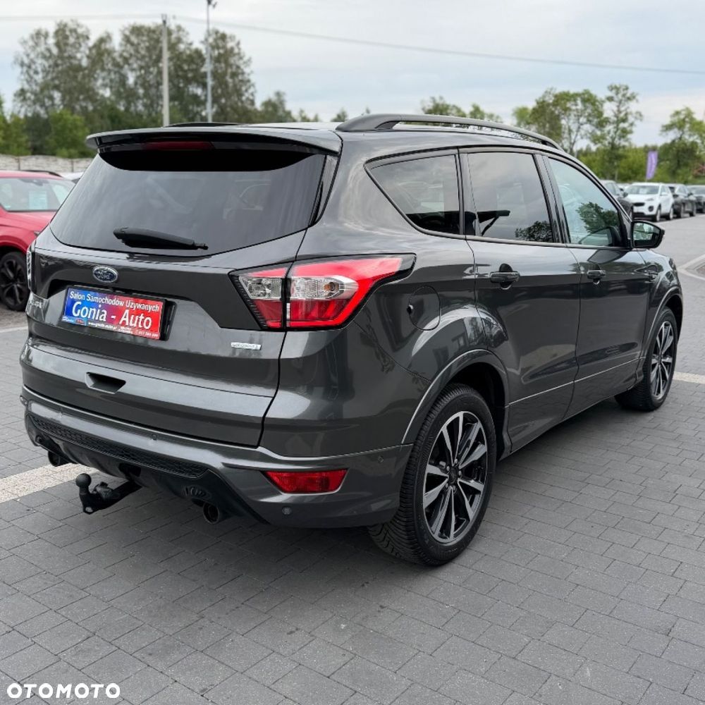 Ford Kuga - 9