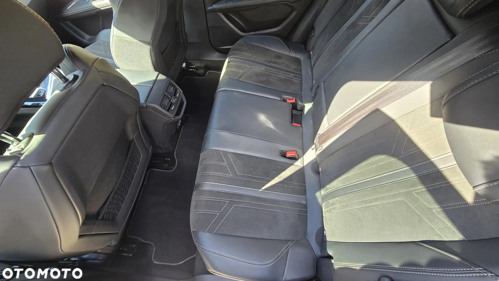 Peugeot 3008 BlueHDi 180 Stop & Start EAT8 GT - 27
