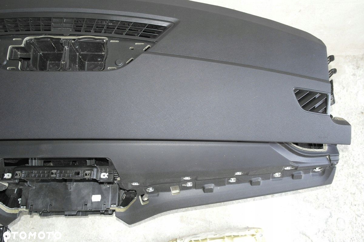 SKODA OCTAVIA IV 4 DESKA KONSOLA AIRBAG KOKPIT PULPIT PÓŁKA AIR - 2