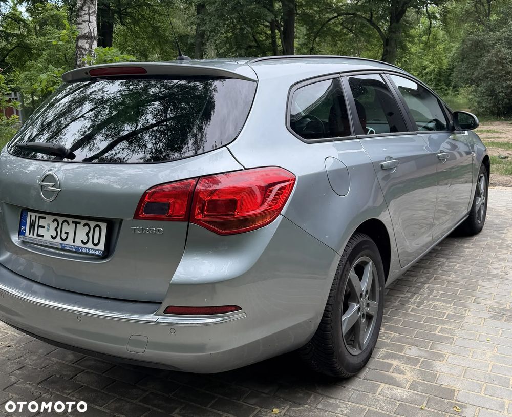 Opel Astra 1.4 T Sport - 8