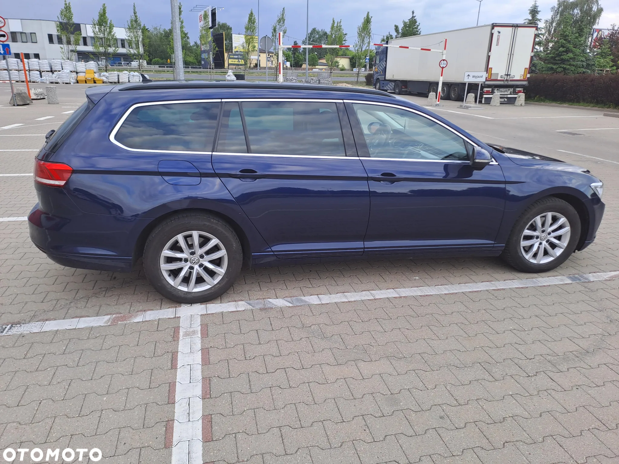 Volkswagen Passat 2.0 TDI BMT Highline DSG - 5