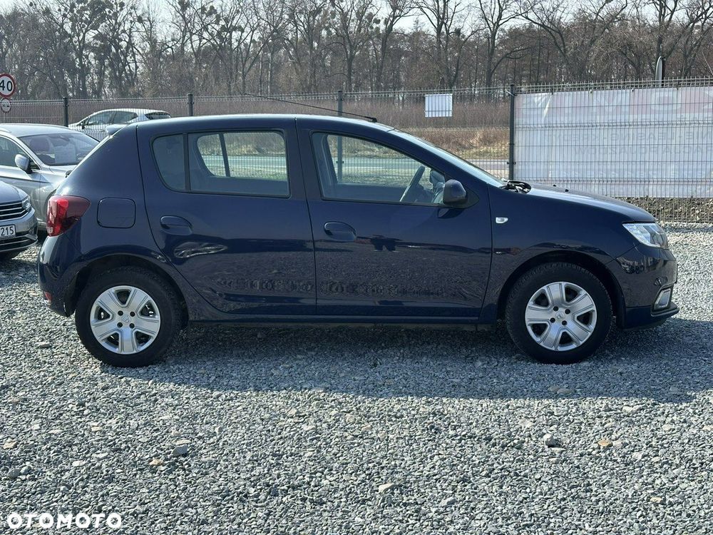 Dacia Sandero - 5